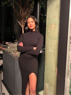 Aritzia Bodycon Dress for Sale up to 90% Off: Poshmark